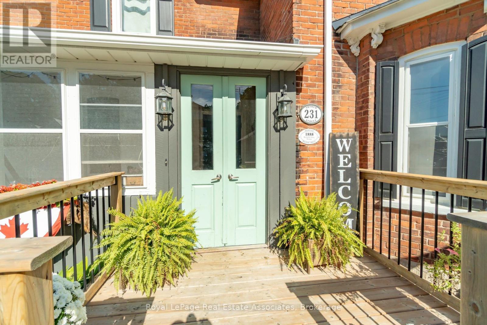 231 Arthur Street, Halton Hills, Ontario  L7J 1L9 - Photo 4 - W13533280