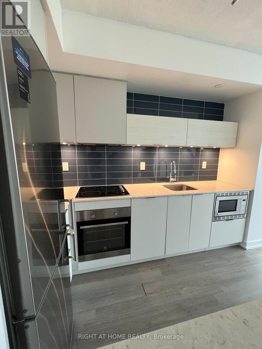 608 - 20 Thomas Riley Road, Toronto, Ontario  M9B 0C3 - Photo 4 - W13533346