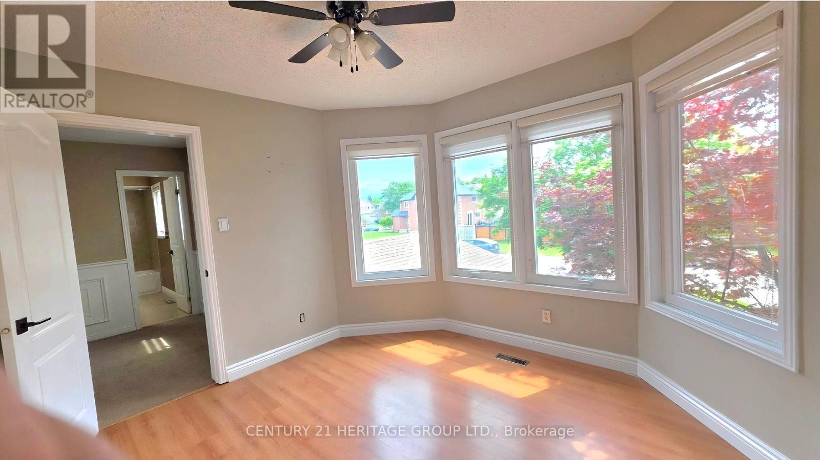 73 Hutton Crescent, Caledon, Ontario  L7C 1A7 - Photo 15 - W13533350