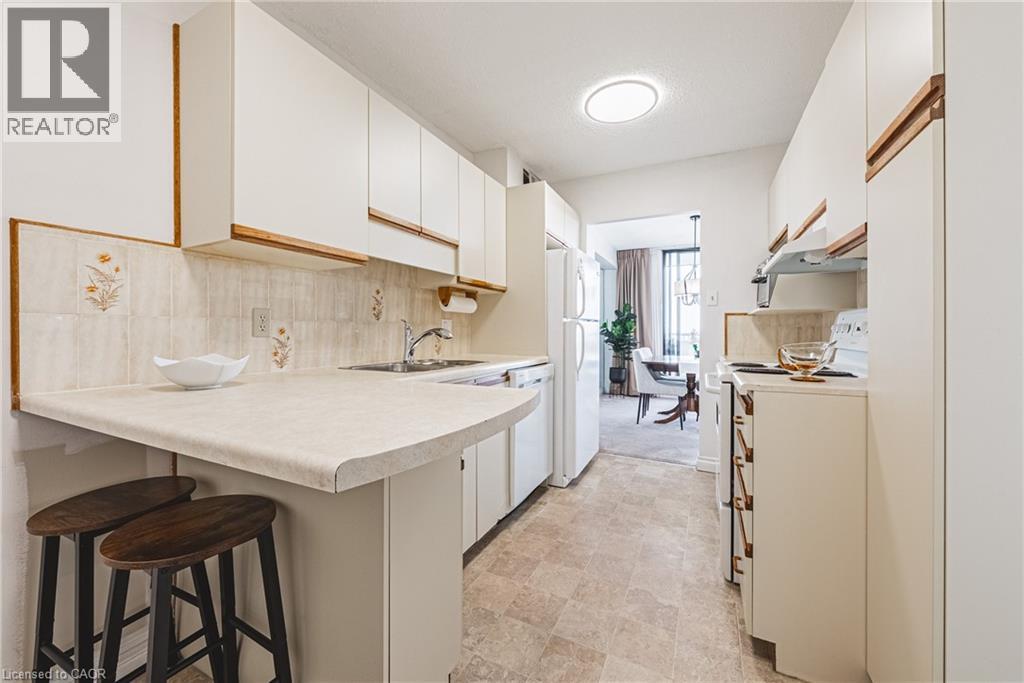 2055 Upper Middle Road Unit# 1504, Burlington, Ontario  L7P 3P4 - Photo 7 - 40837269
