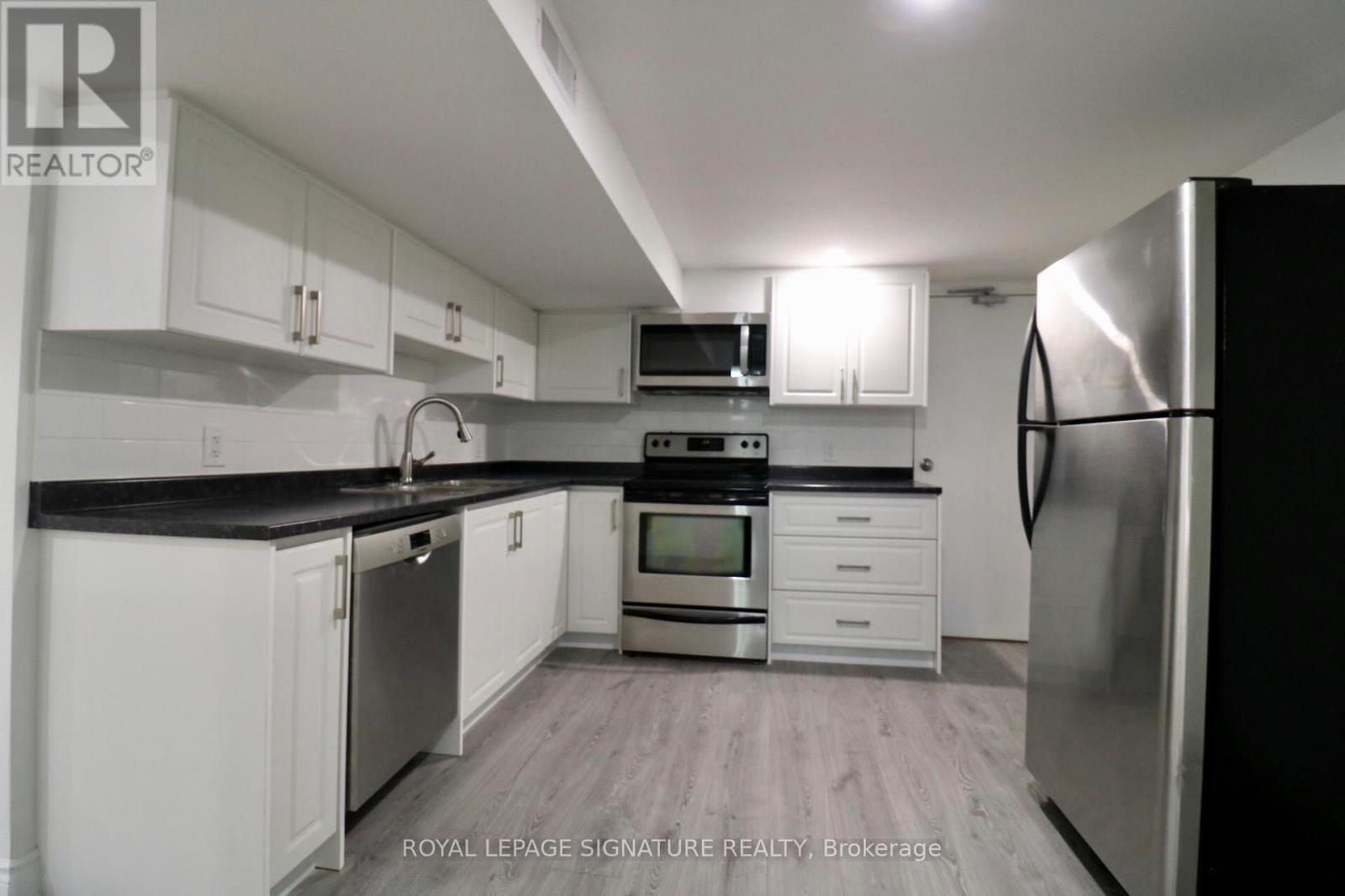 Bsmt - 309 Cranbrook Drive, Hamilton, Ontario  L9C 4T4 - Photo 2 - X13533270