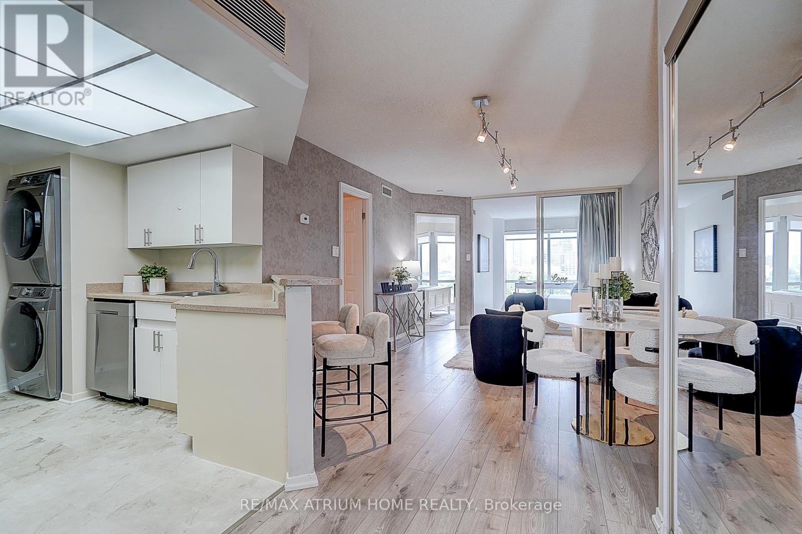 #1101 - 1001 Bay Street, Toronto, Ontario  M5S 3A6 - Photo 20 - C13524050