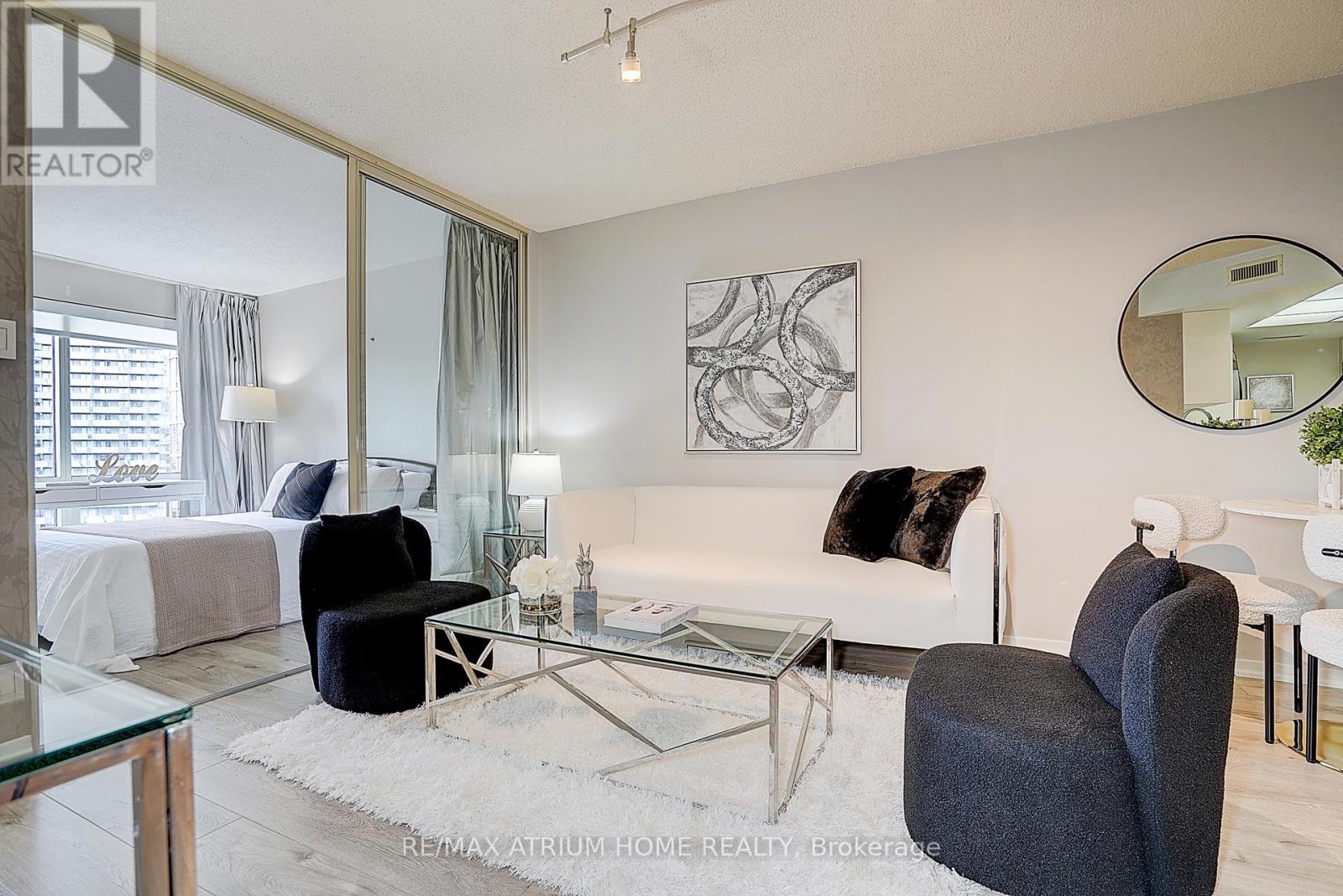 #1101 - 1001 Bay Street, Toronto, Ontario  M5S 3A6 - Photo 5 - C13524050
