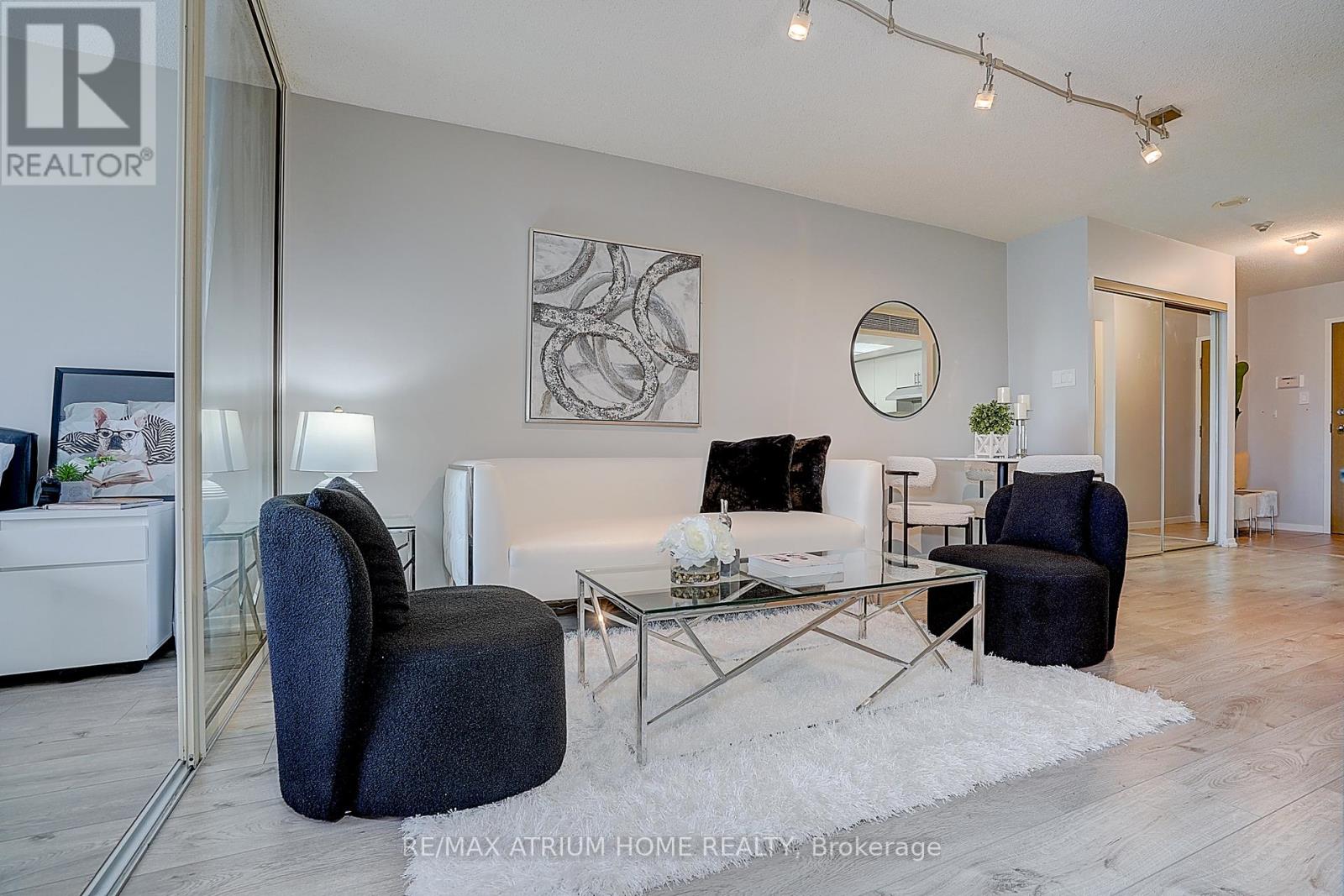 #1101 - 1001 Bay Street, Toronto, Ontario  M5S 3A6 - Photo 6 - C13524050
