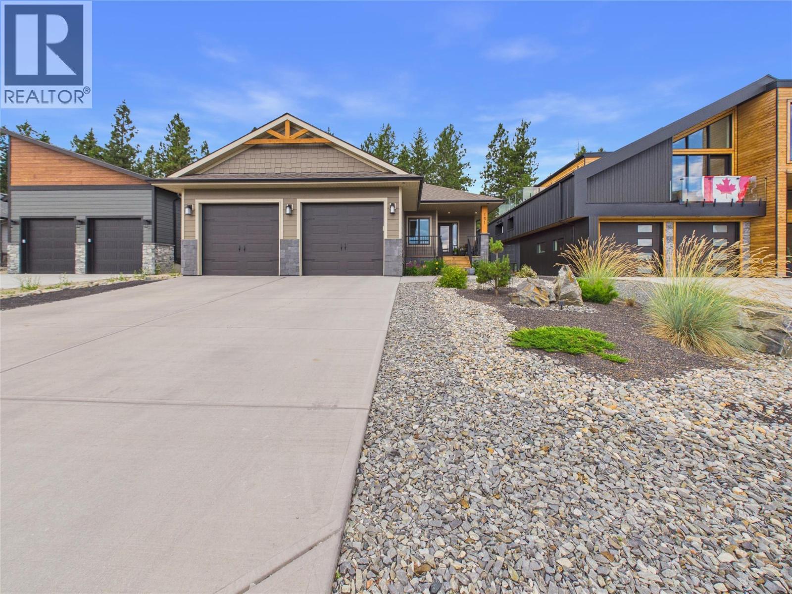 151 The Whins, Cranbrook, British Columbia  V1C 0B4 - Photo 2 - 10393871