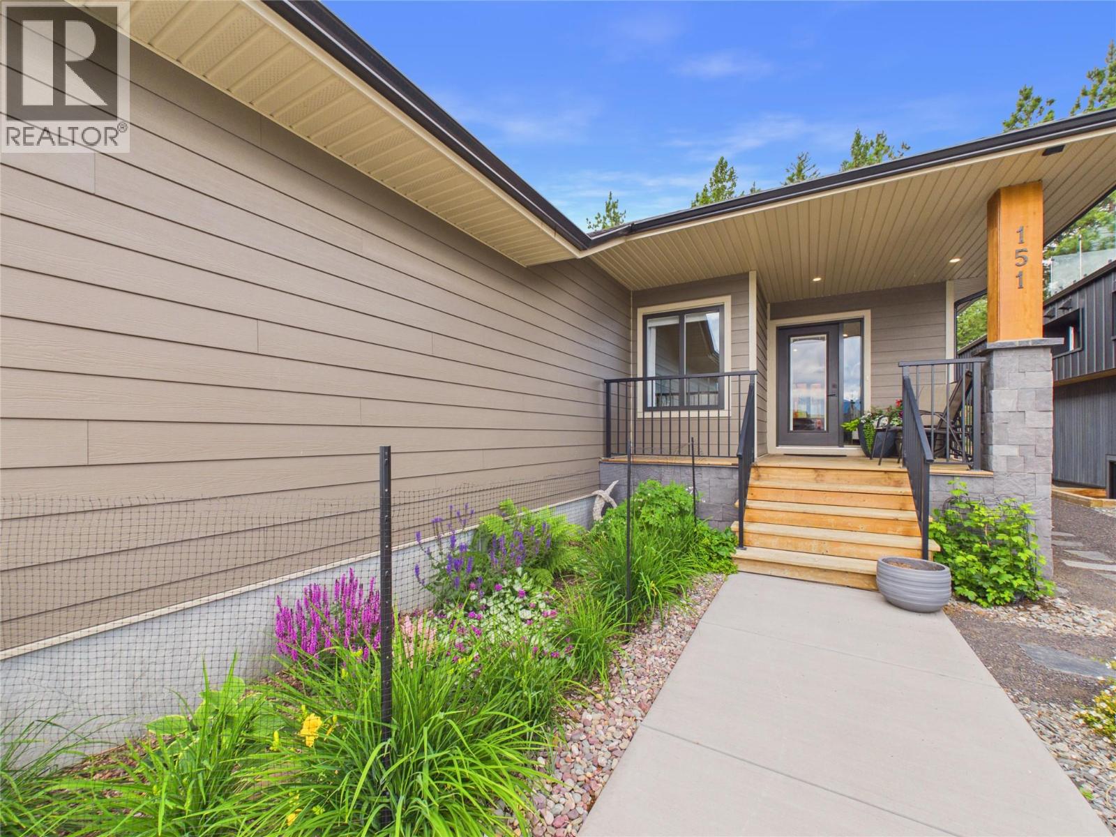 151 The Whins, Cranbrook, British Columbia  V1C 0B4 - Photo 3 - 10393871