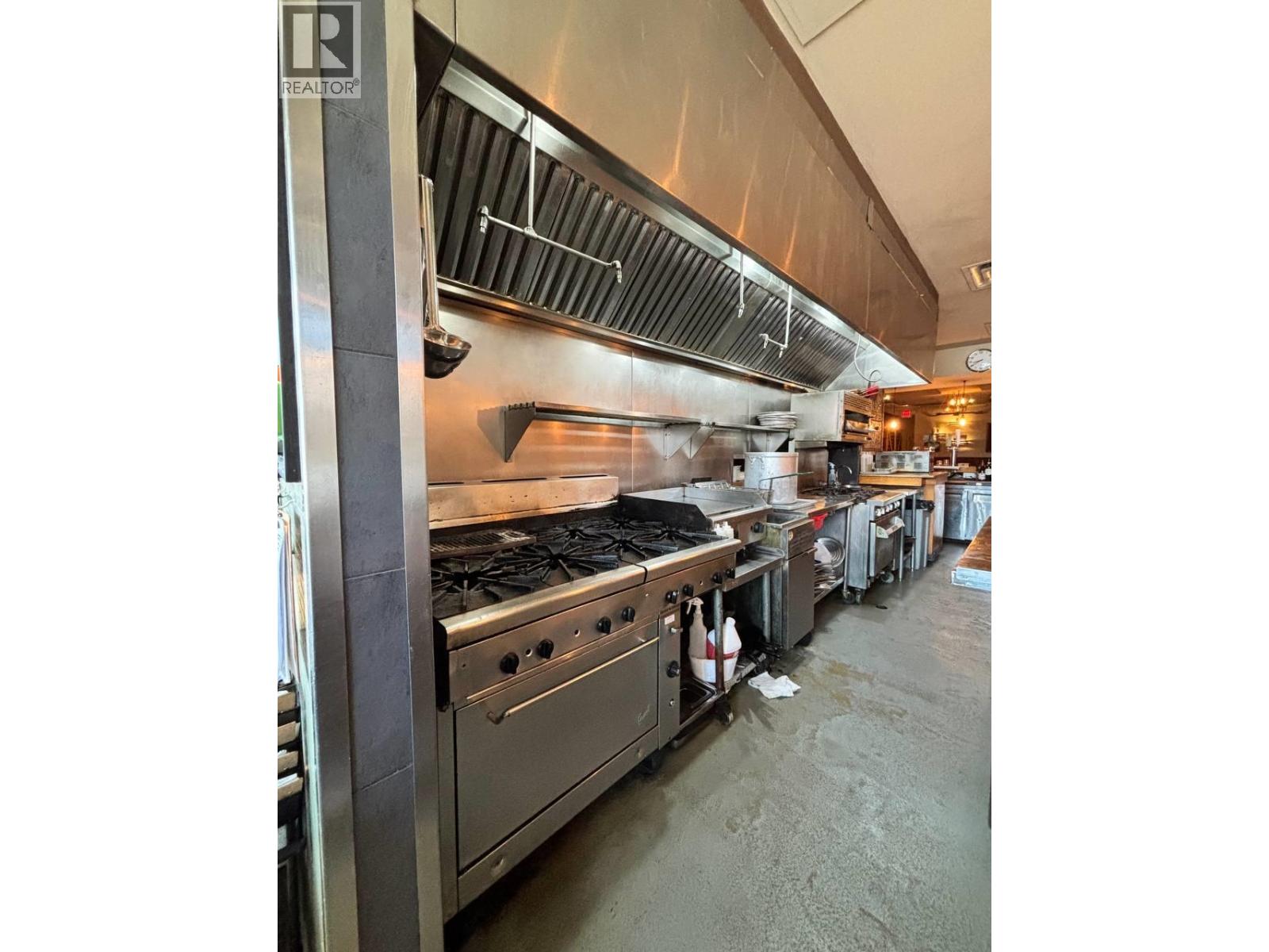 1944 W 4th Avenue, Vancouver, British Columbia  V6J 1M5 - Photo 11 - C8079754