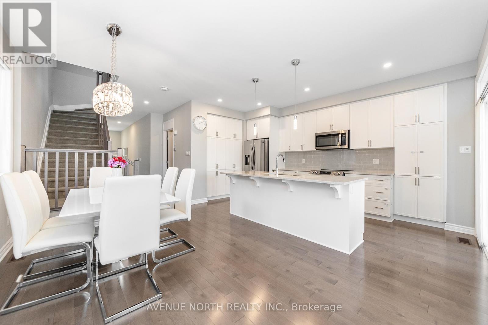 87 Nepeta Crescent, Ottawa, Ontario  K1T 0S6 - Photo 13 - X13533396