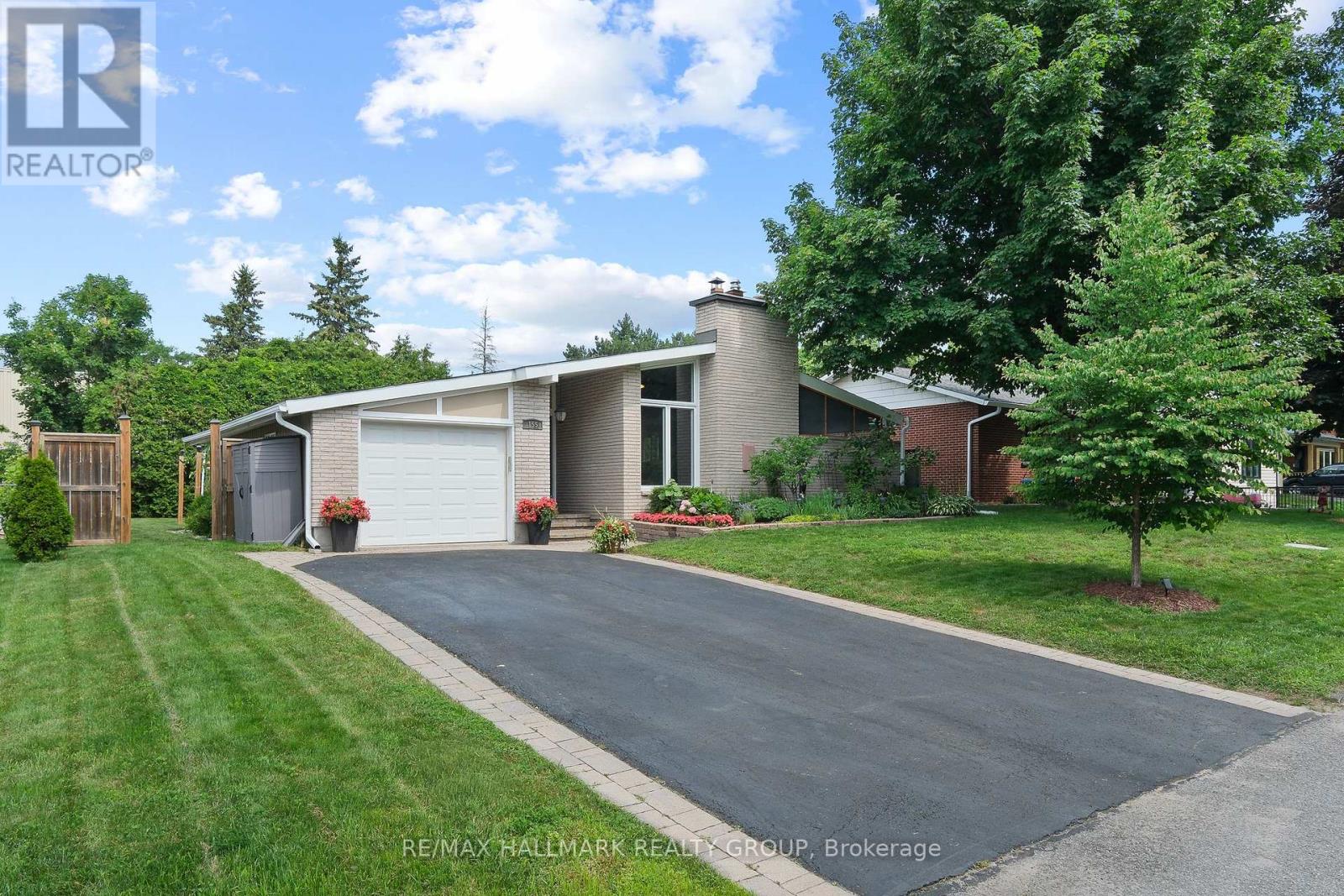 155 BANNING ROAD, Ottawa, Ontario