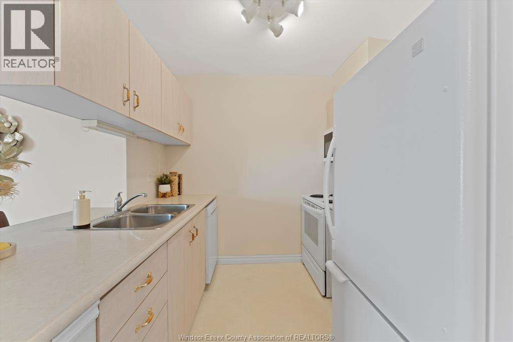 1655 Grand Marais Road West Unit# 314, Windsor, Ontario N9E 4W4 - Photo 24 - 26016297