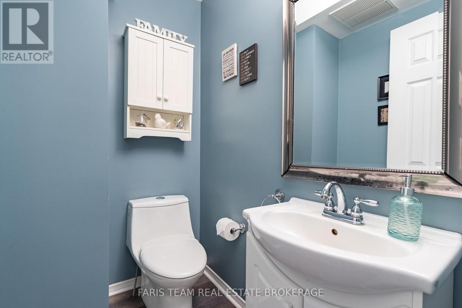 300 Juliana Road, King, Ontario  L3Y 4V9 - Photo 19 - N13527966