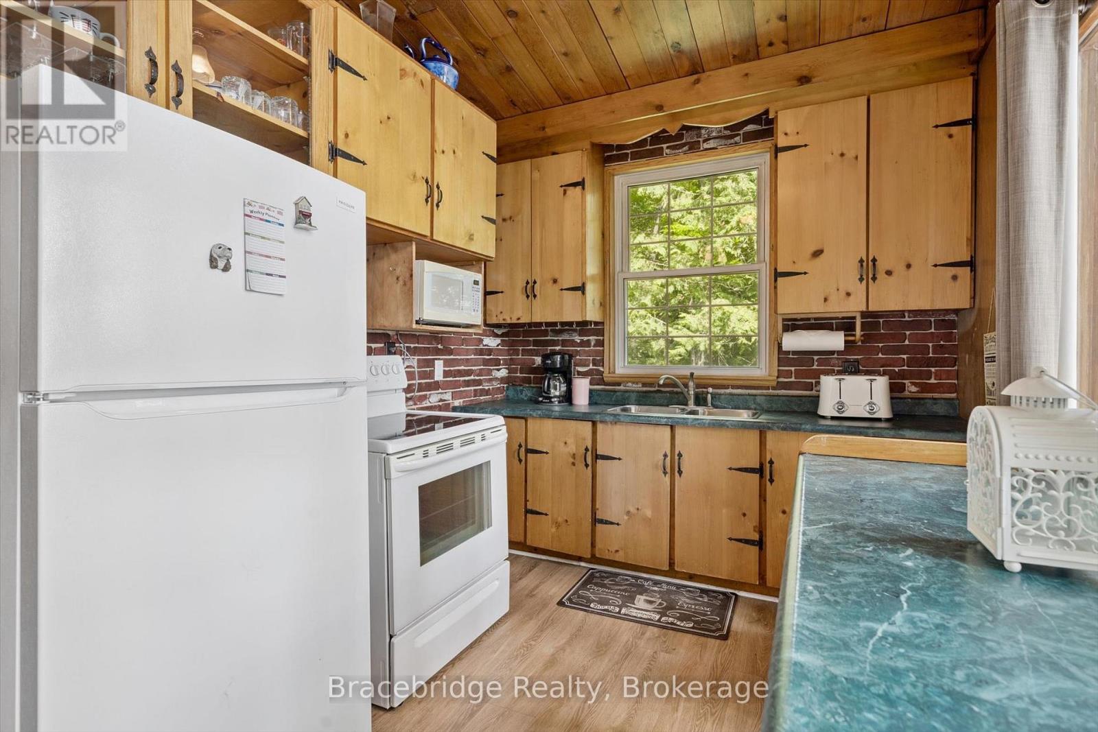 8-1125 Carlo Enterprise Road, Muskoka Lakes, Ontario  P0B 1M0 - Photo 9 - X13533424