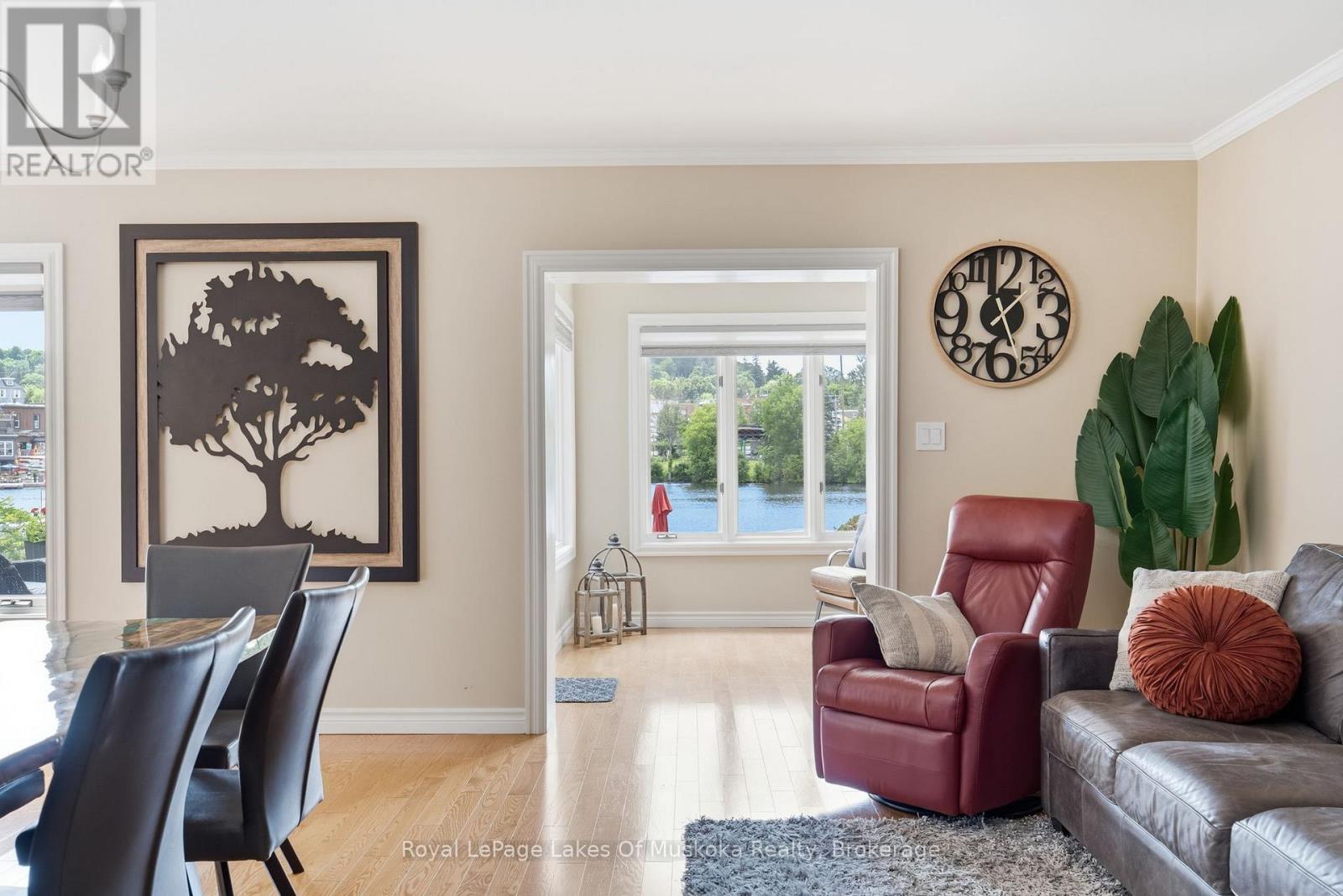 21 John Street, Huntsville, Ontario  P1H 1H2 - Photo 10 - X13533484