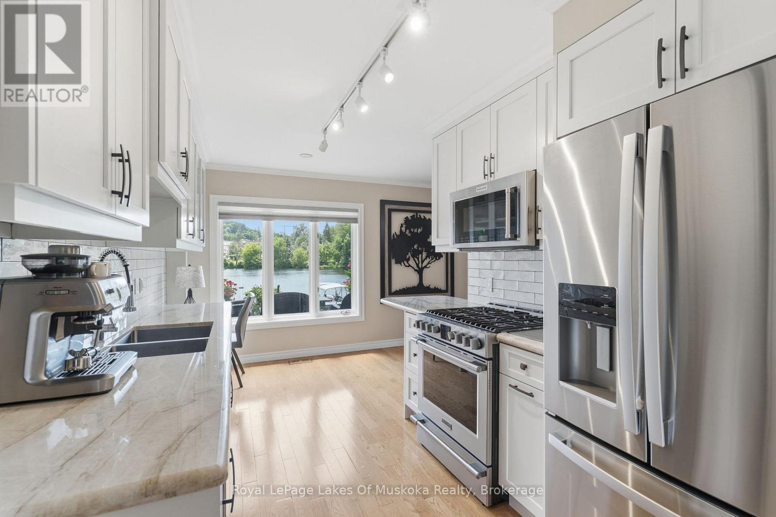21 John Street, Huntsville, Ontario  P1H 1H2 - Photo 20 - X13533484