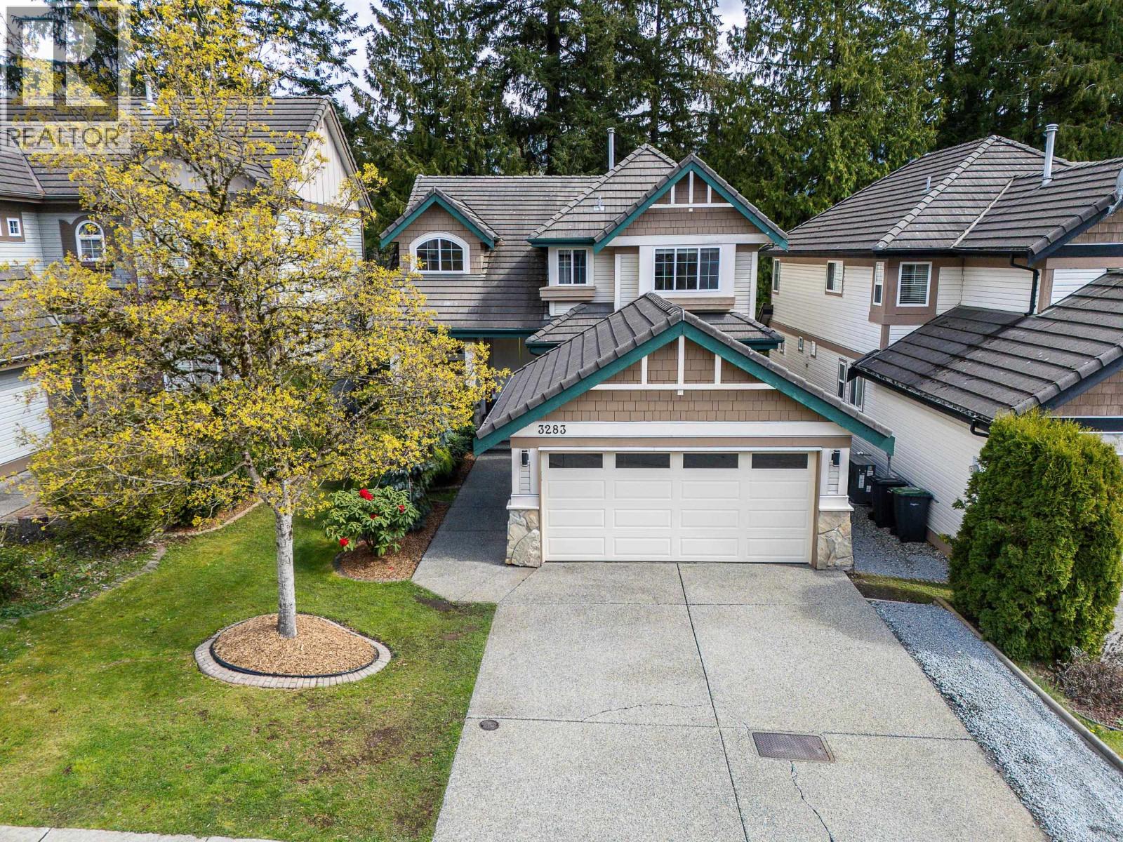 3283 CHARTWELL GREEN