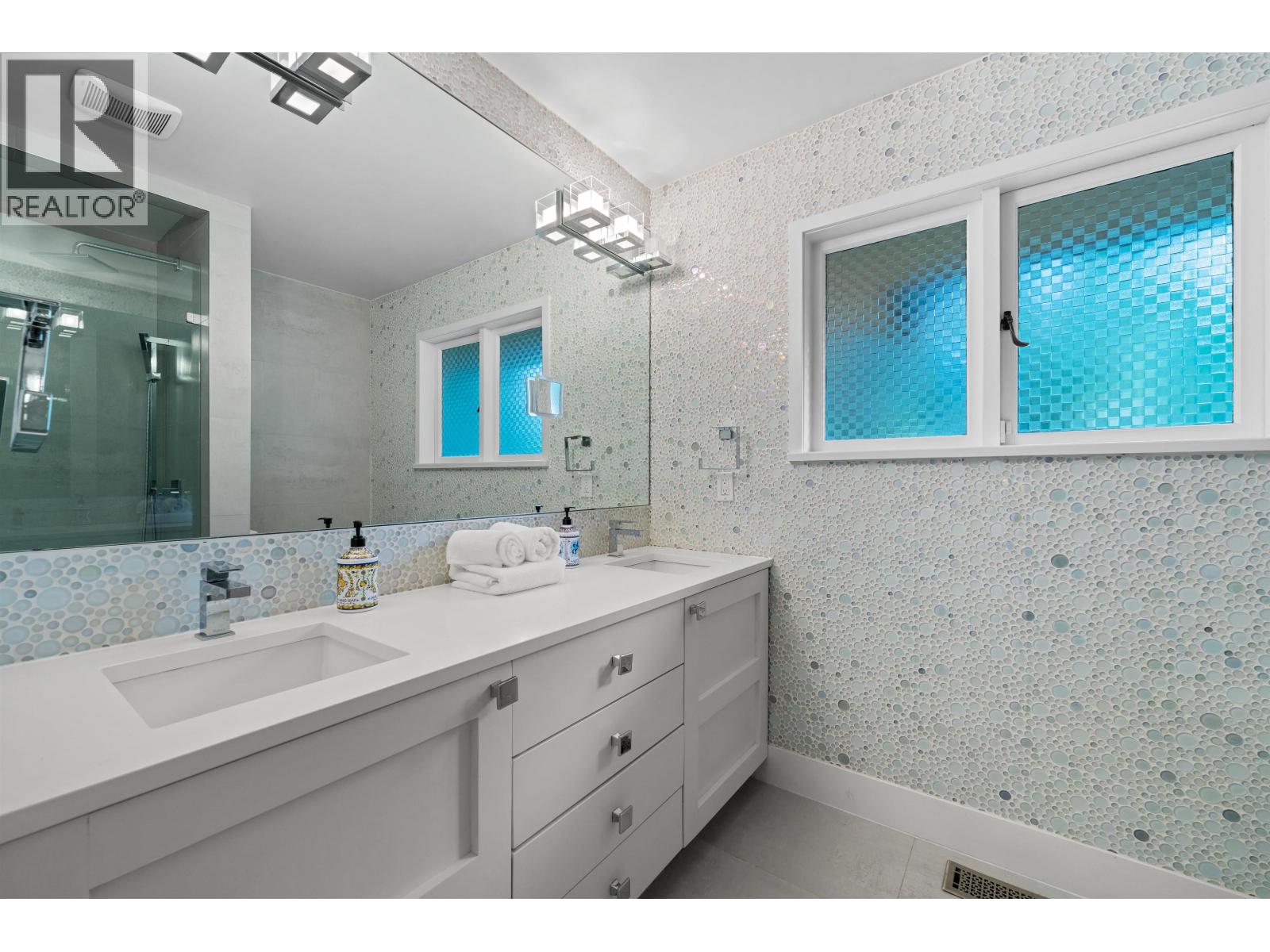 4411 Stone Crescent, West Vancouver, British Columbia  V7W 1B8 - Photo 28 - R3143490