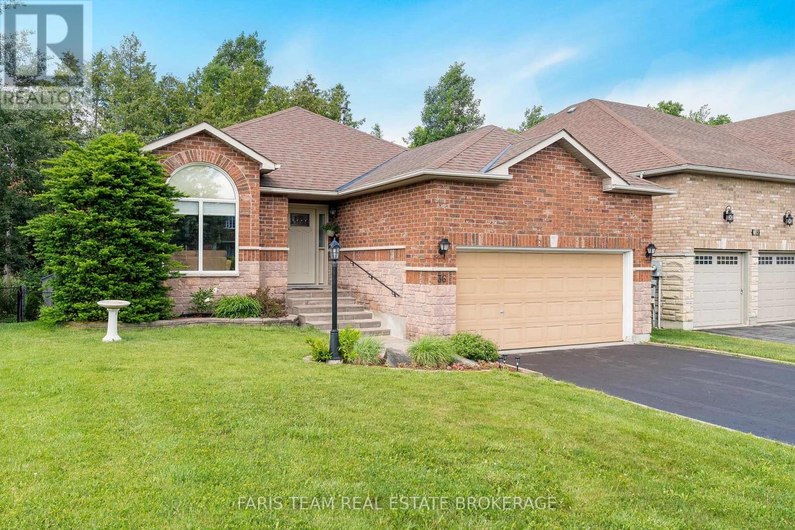 36 BAYSHORE BOULEVARD, Barrie, Ontario