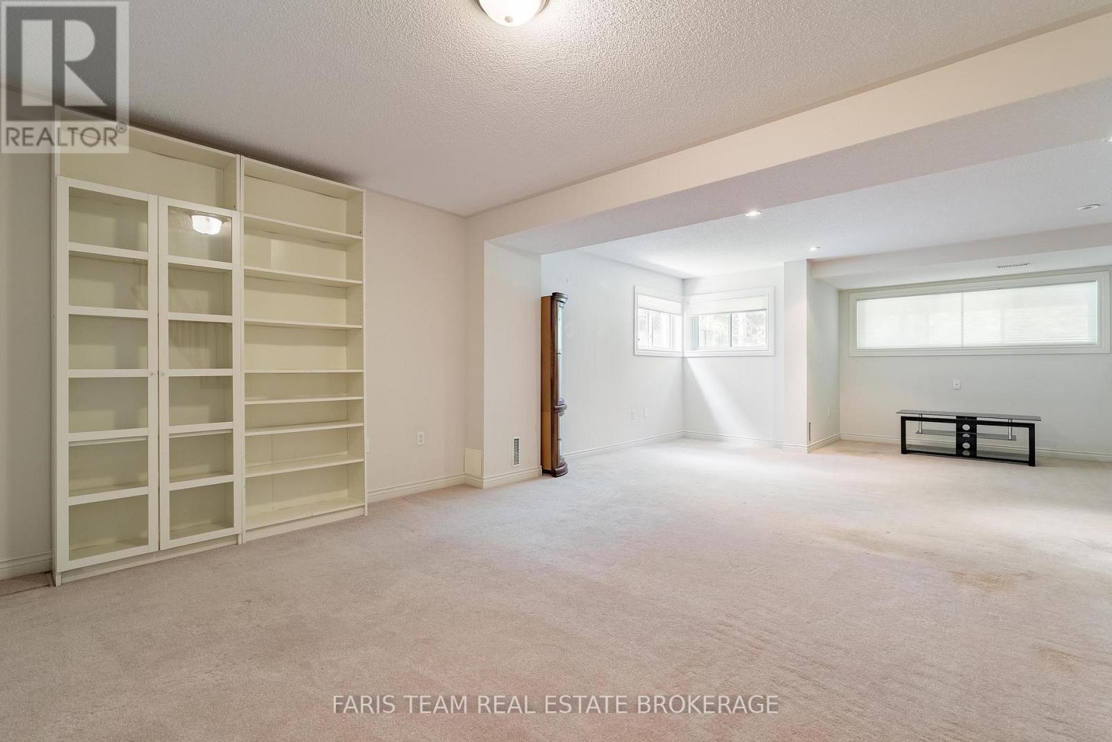 36 Bayshore Boulevard, Barrie, Ontario  L4N 9R5 - Photo 25 - S13533504