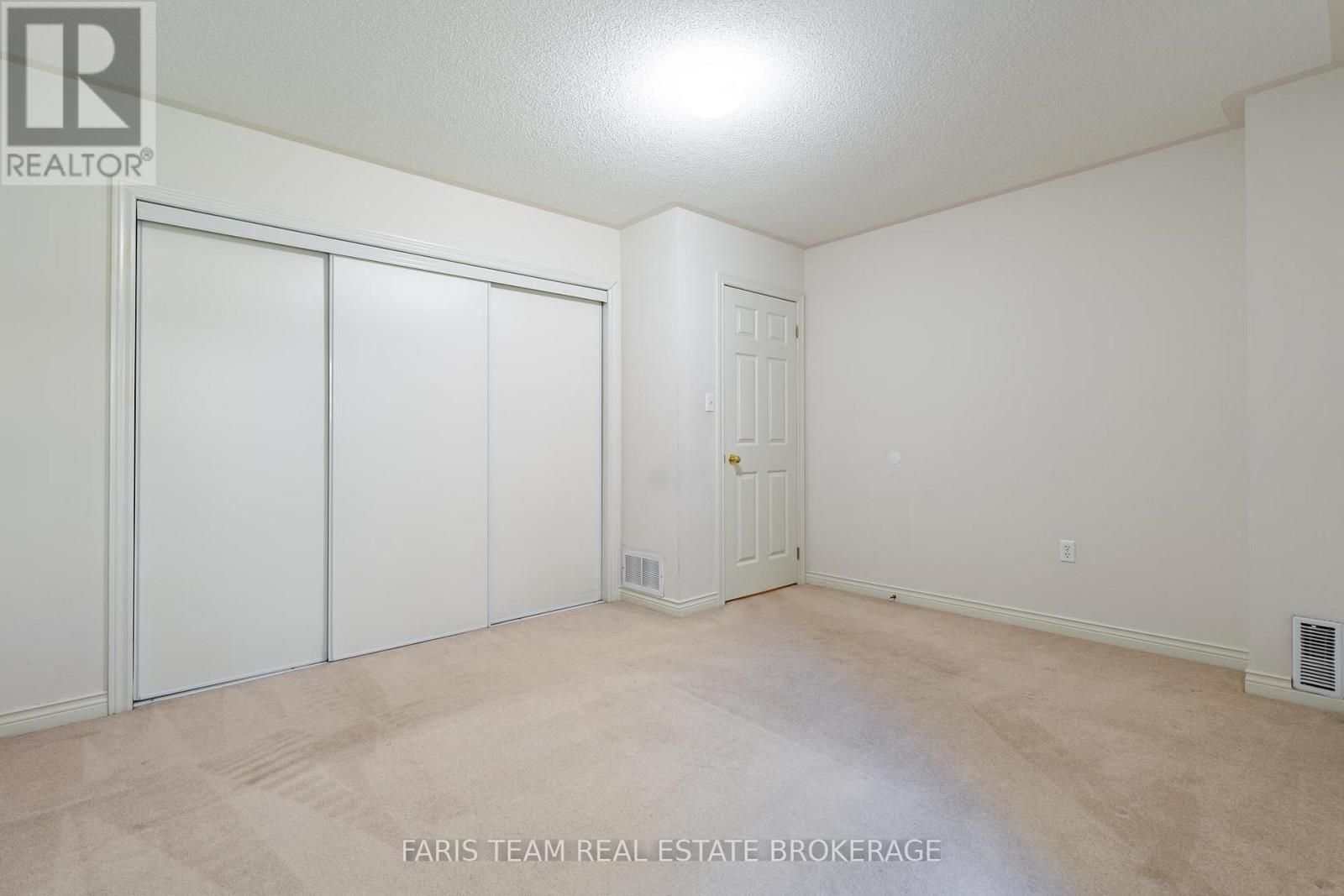 36 Bayshore Boulevard, Barrie, Ontario  L4N 9R5 - Photo 27 - S13533504