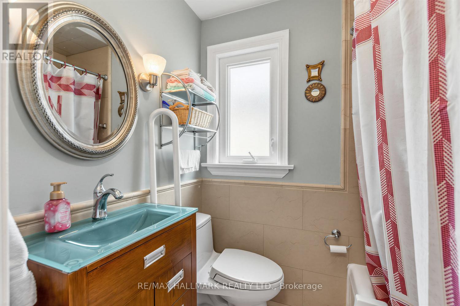 40 Bowie Avenue, Toronto, Ontario  M6E 2P1 - Photo 15 - W13533400