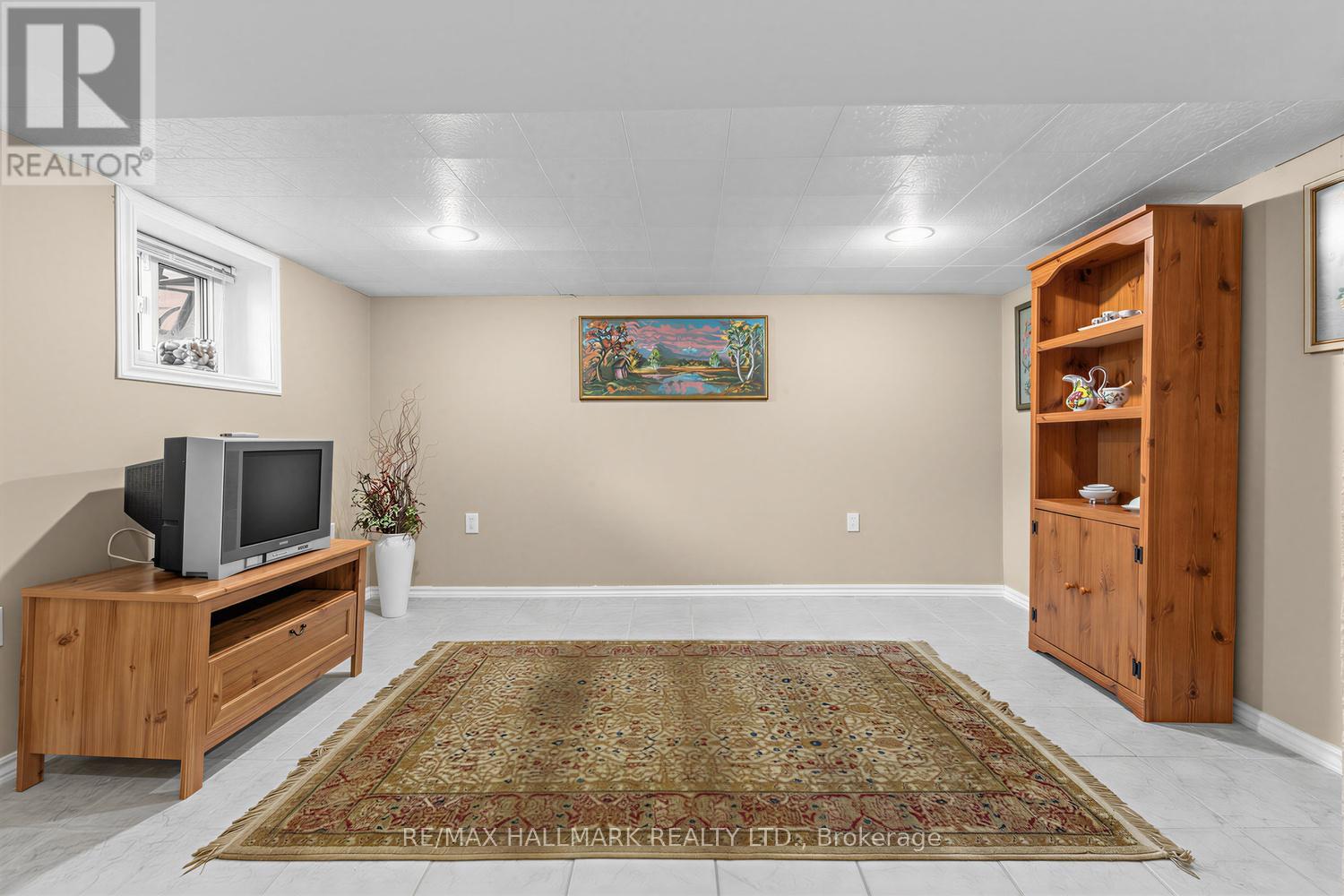 40 Bowie Avenue, Toronto, Ontario  M6E 2P1 - Photo 22 - W13533400