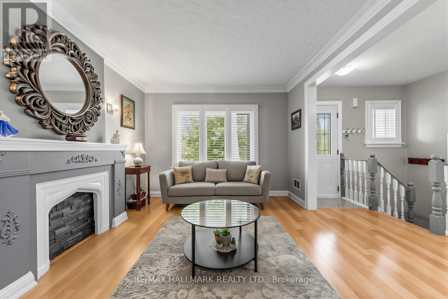40 Bowie Avenue, Toronto, Ontario  M6E 2P1 - Photo 6 - W13533400