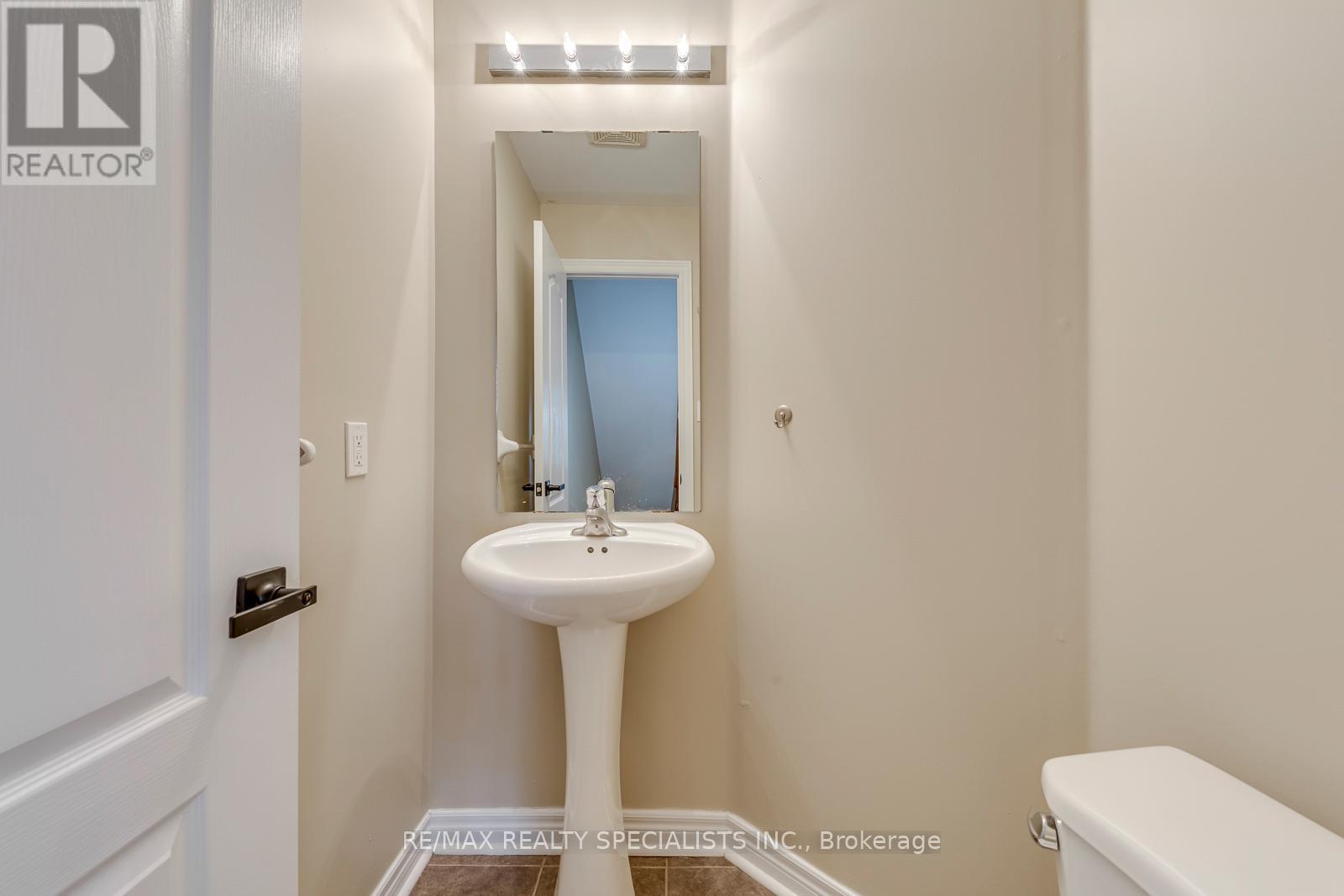 5494 Tenth Line W, Mississauga, Ontario  L5M 0G5 - Photo 22 - W13533454