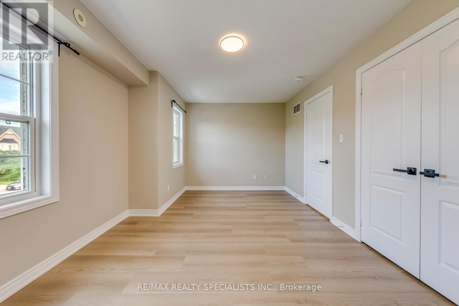 5494 Tenth Line W, Mississauga, Ontario  L5M 0G5 - Photo 24 - W13533454