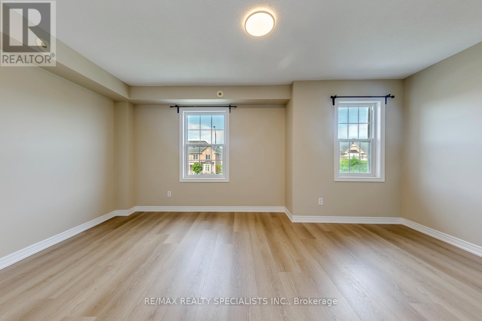 5494 Tenth Line W, Mississauga, Ontario  L5M 0G5 - Photo 25 - W13533454