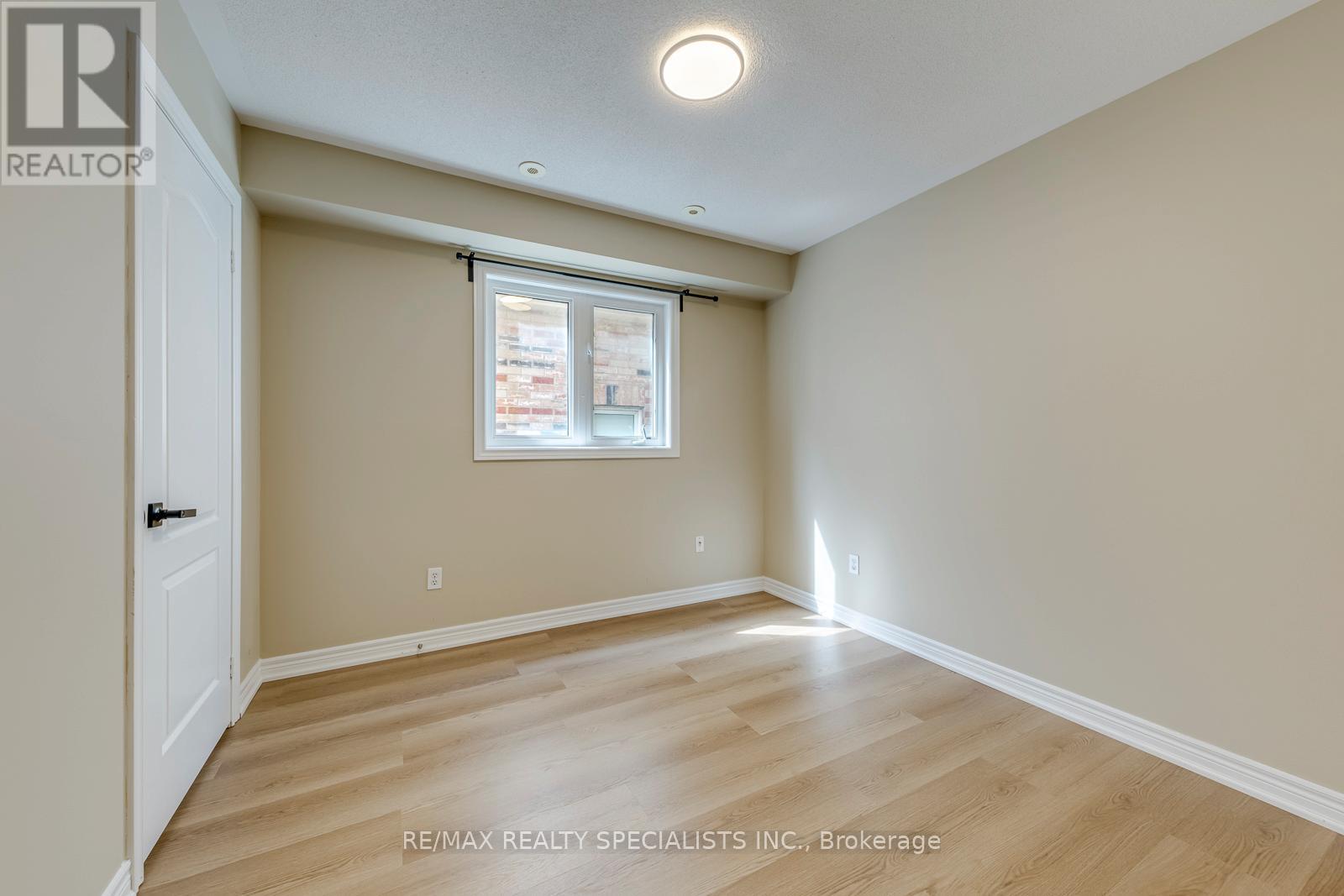 5494 Tenth Line W, Mississauga, Ontario  L5M 0G5 - Photo 29 - W13533454