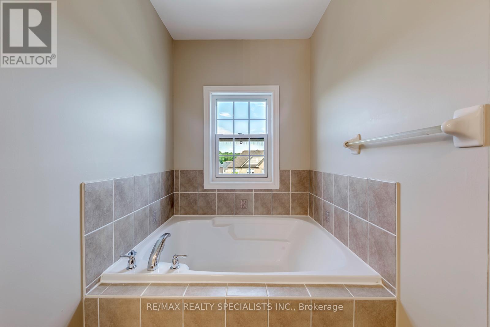 5494 Tenth Line W, Mississauga, Ontario  L5M 0G5 - Photo 39 - W13533454