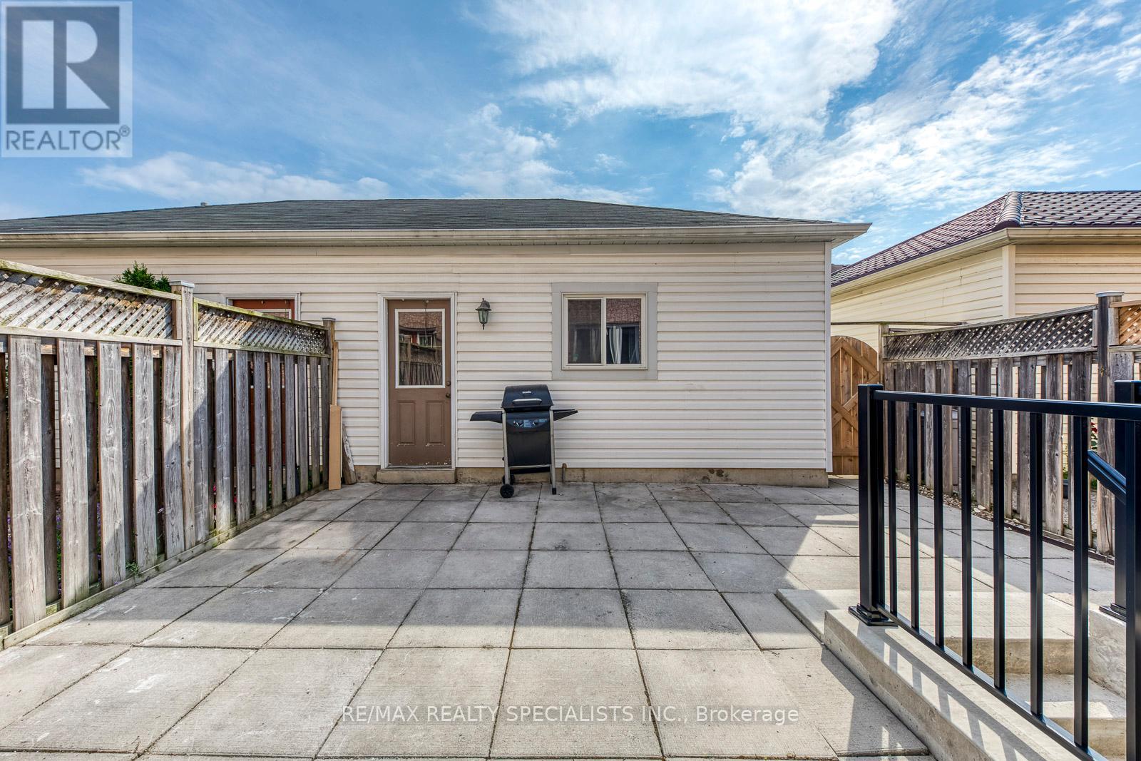5494 Tenth Line W, Mississauga, Ontario  L5M 0G5 - Photo 43 - W13533454