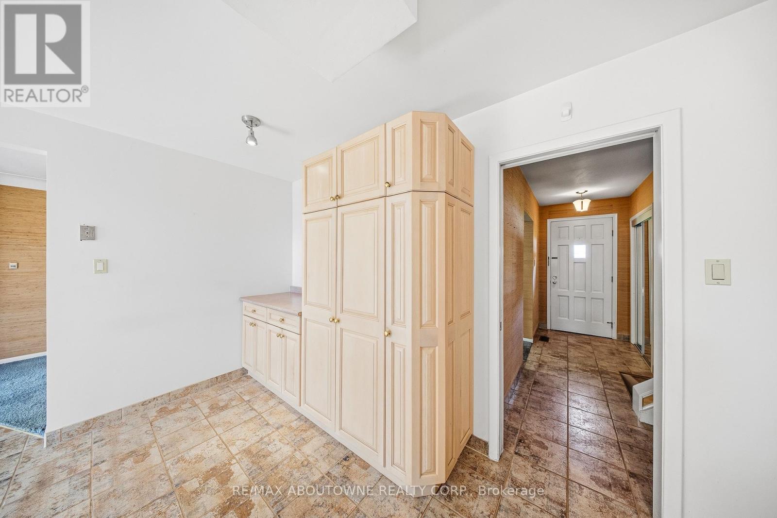 73 Price Avenue, Hamilton, Ontario L9C 1K5 - Photo 11 - X13533426