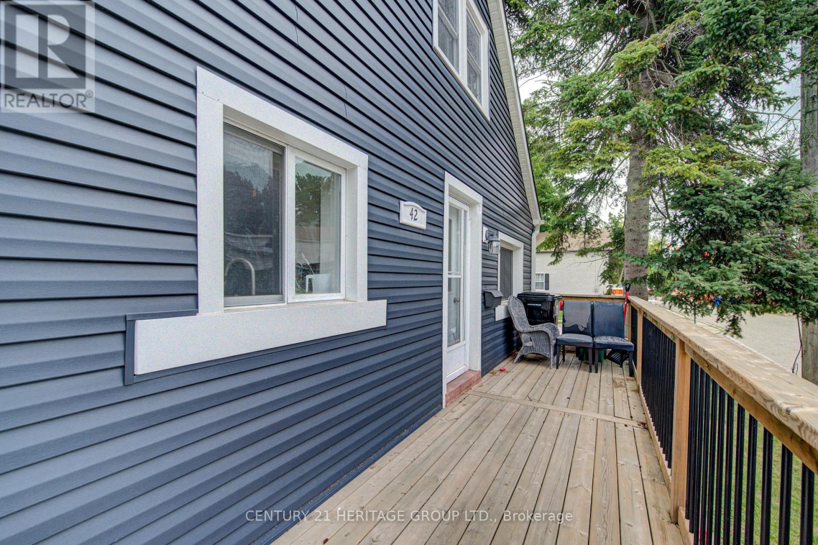42 Henry Street, Cambridge, Ontario  N1R 3W4 - Photo 11 - X13533436