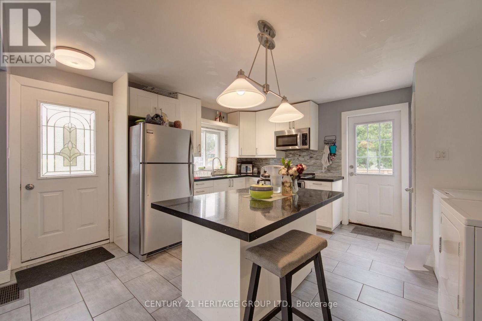 42 Henry Street, Cambridge, Ontario  N1R 3W4 - Photo 17 - X13533436