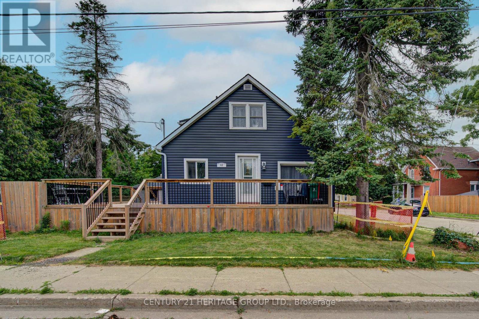42 Henry Street, Cambridge, Ontario  N1R 3W4 - Photo 5 - X13533436