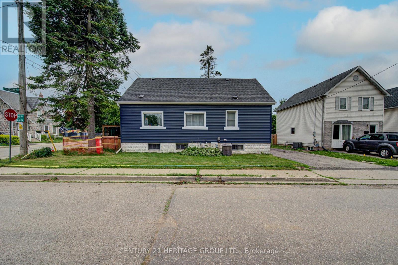 42 Henry Street, Cambridge, Ontario  N1R 3W4 - Photo 9 - X13533436