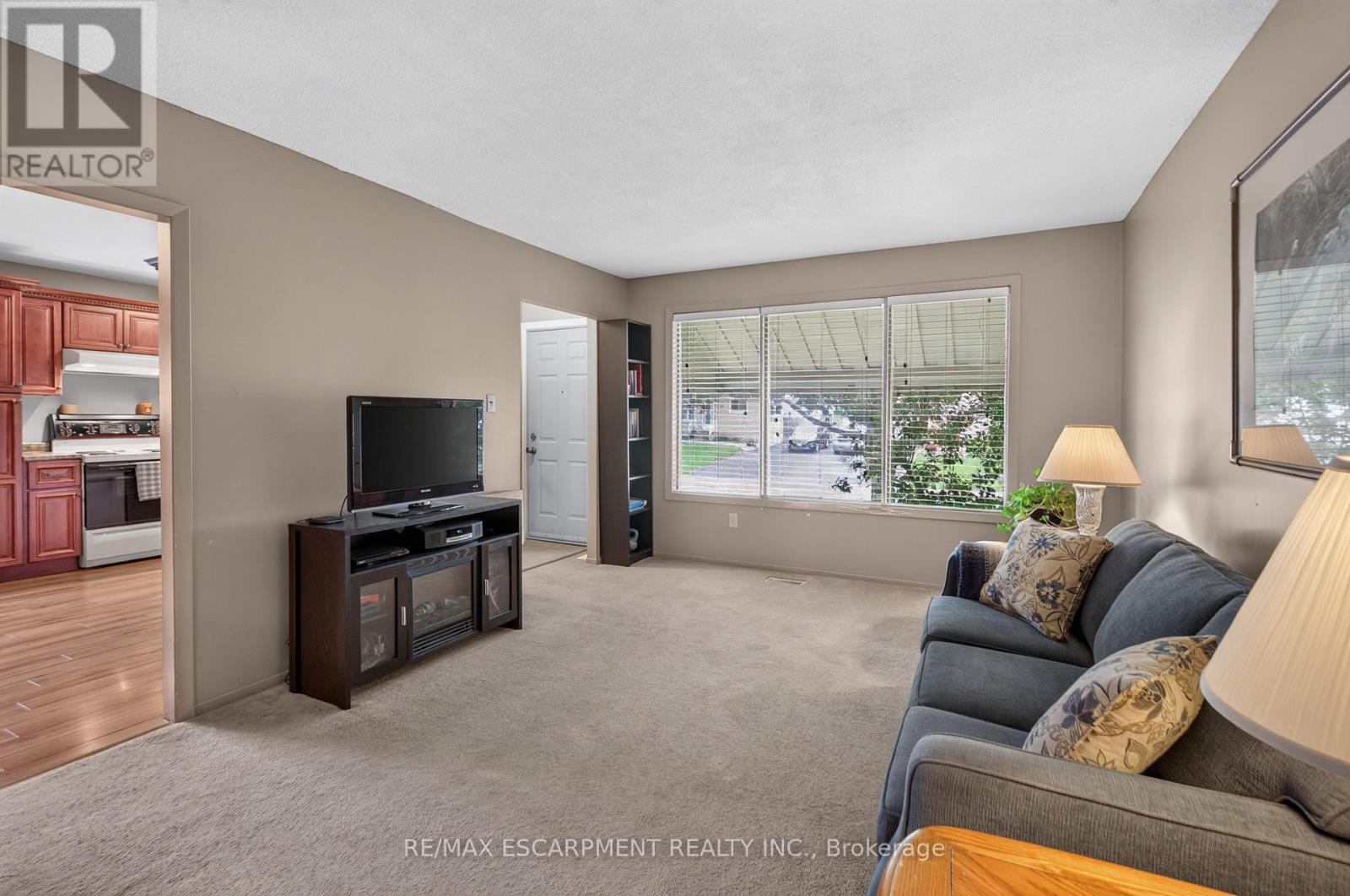 28 Boston Crescent, Hamilton, Ontario  L8T 4N2 - Photo 4 - X13533476