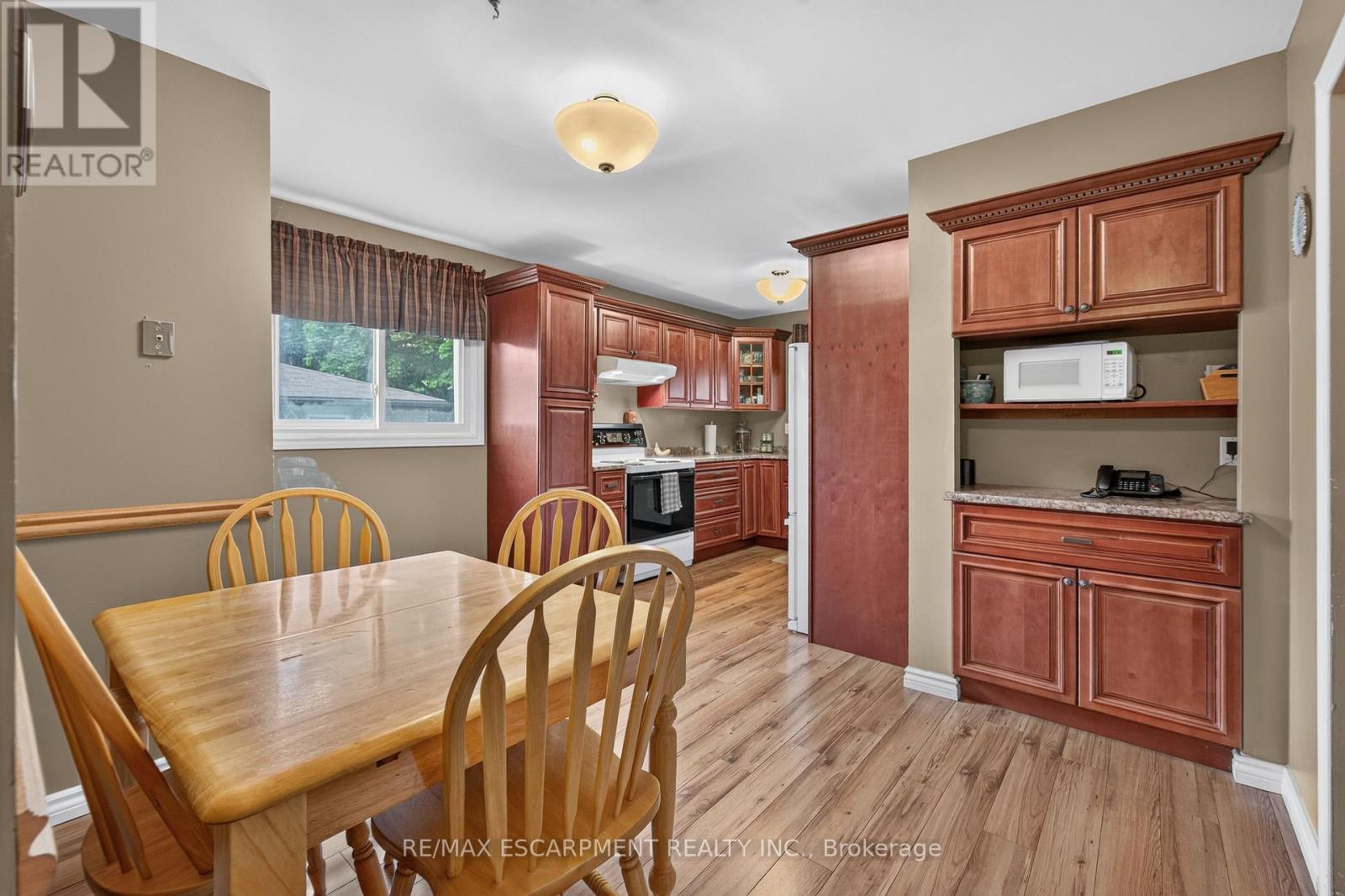 28 Boston Crescent, Hamilton, Ontario  L8T 4N2 - Photo 8 - X13533476