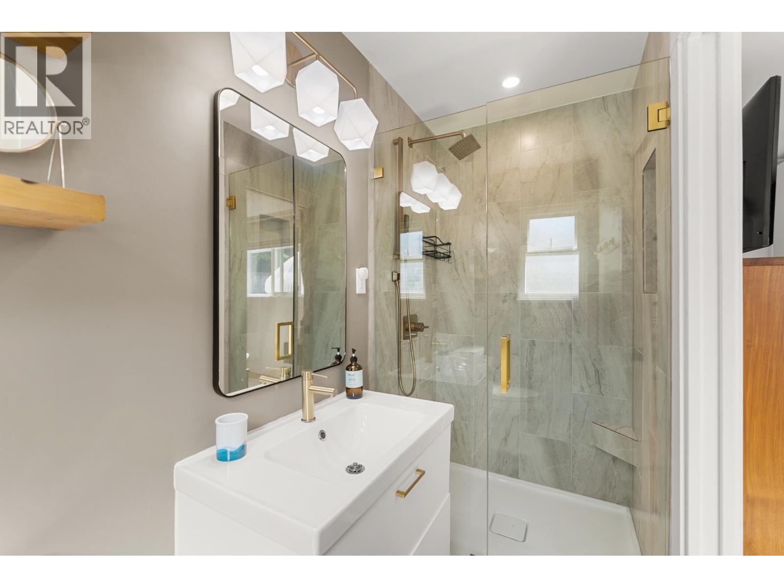 4371 Hermitage Drive, Richmond, British Columbia  V7E 5B5 - Photo 28 - R3141675