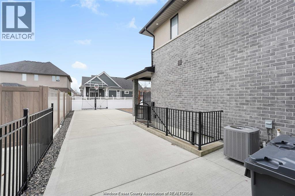 530 Donlon, Lasalle, Ontario N9J 3Y3 - Photo 31 - 26016291