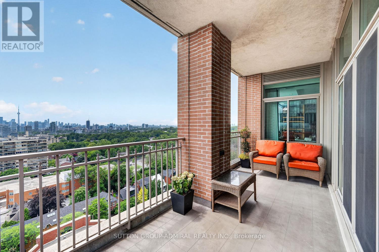 1801 - 155 St Clair Avenue W, Toronto, Ontario  M4V 0A1 - Photo 35 - C13533144