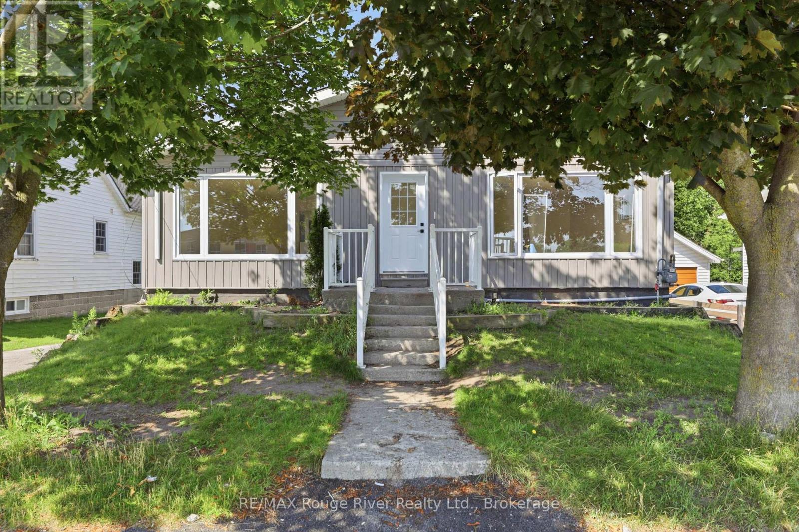 Unit A - 144 Macdonald Avenue, Belleville (Belleville Ward), Ontario K8N 3Y3 - Photo 2 - X13533594