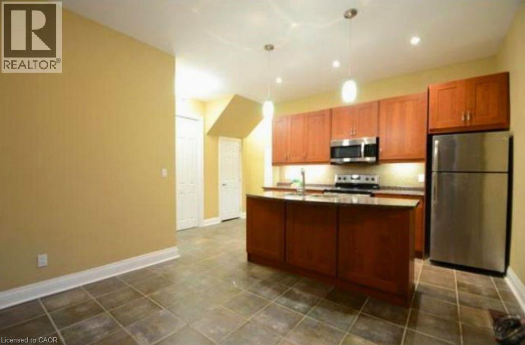 69 Sherman Avenue S Unit# 2, Hamilton, Ontario  L8M 2P8 - Photo 4 - 40837268