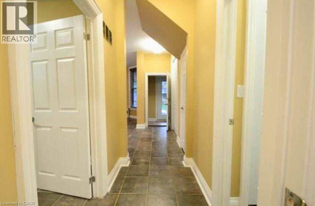 69 Sherman Avenue S Unit# 2, Hamilton, Ontario  L8M 2P8 - Photo 6 - 40837268
