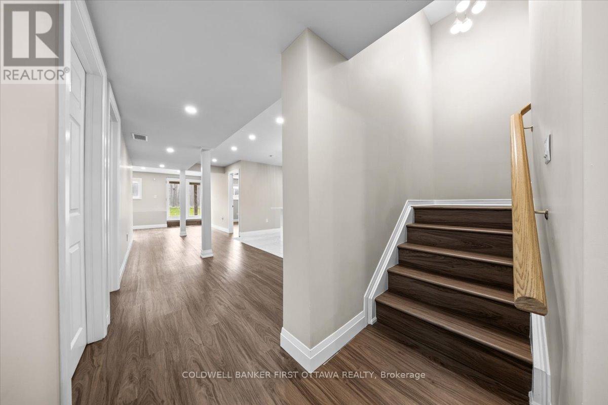 118 Culloden Crescent, Ottawa, Ontario  K2J 5Z9 - Photo 15 - X13533734