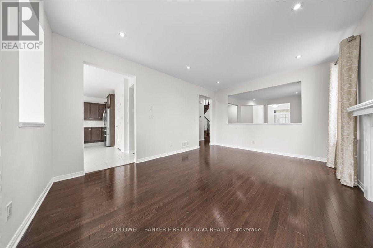 118 Culloden Crescent, Ottawa, Ontario  K2J 5Z9 - Photo 5 - X13533734
