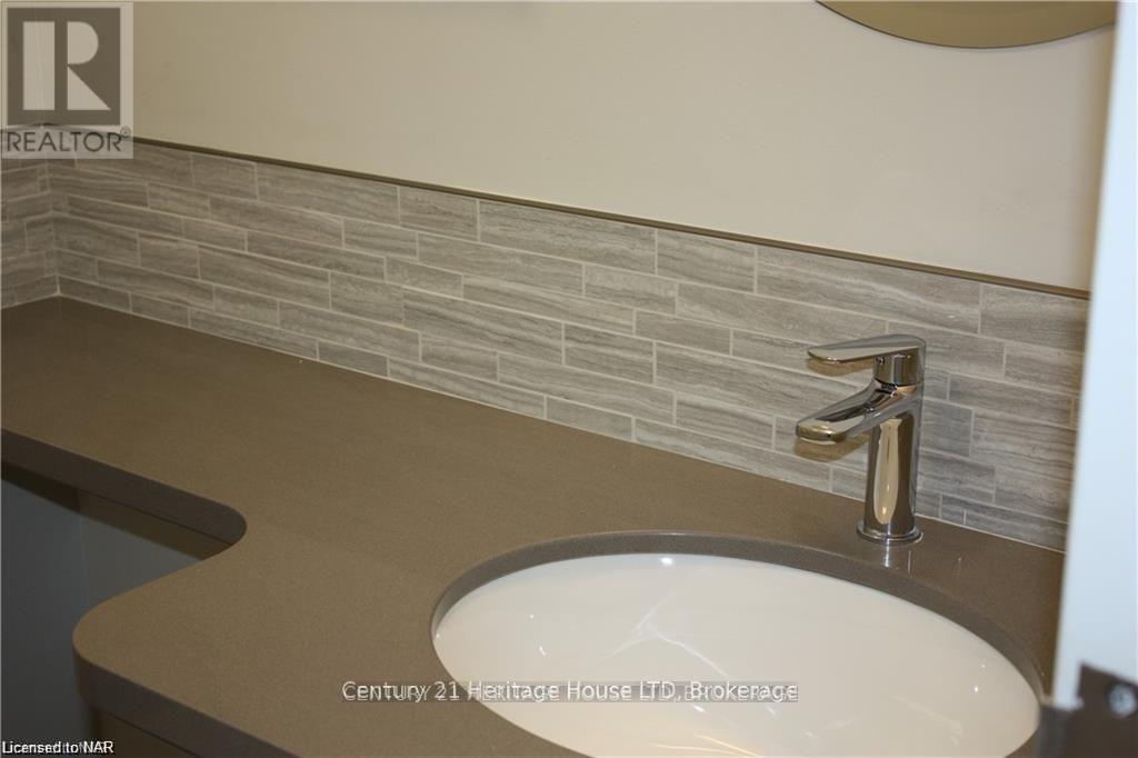2 - 238 Bertie Street, Fort Erie, Ontario  L2A 1Z3 - Photo 11 - X13533548
