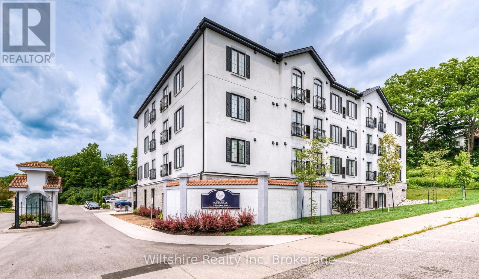 208 - 3 JOHN POUND ROAD, Tillsonburg, Ontario
