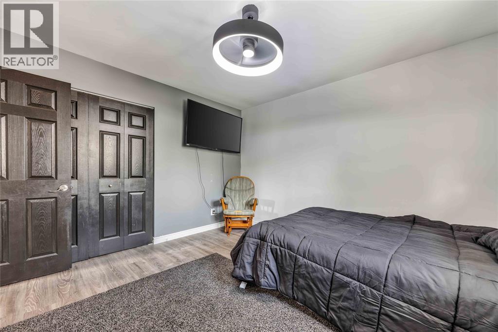 266 Clairwood Crescent, St Clair photo 13